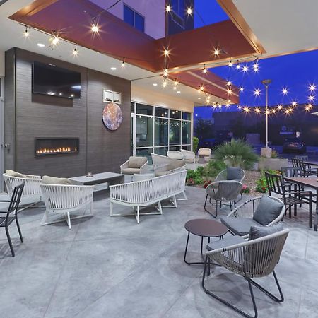 Hilton Garden Inn Chandler Downtown מראה חיצוני תמונה