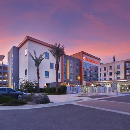 Hilton Garden Inn Chandler Downtown מראה חיצוני תמונה