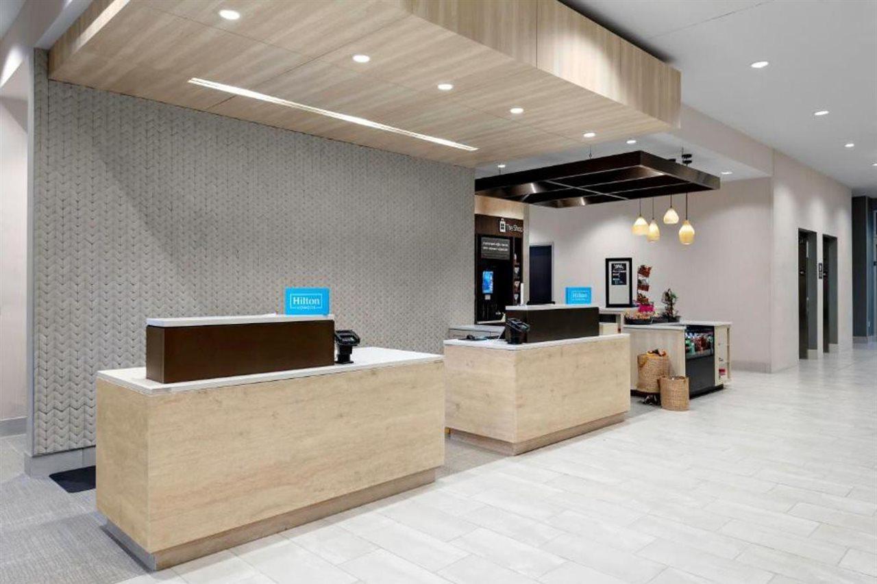 Hilton Garden Inn Chandler Downtown מראה חיצוני תמונה