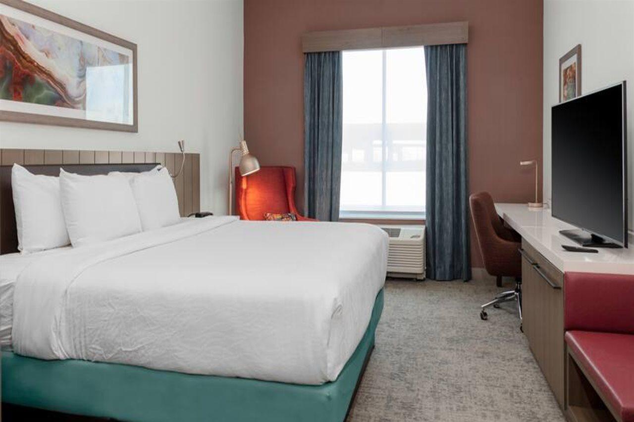 Hilton Garden Inn Chandler Downtown מראה חיצוני תמונה